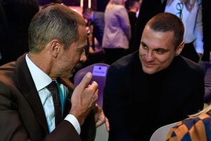 Novi momenti i podrška Matića - Nemanja Vidić ulazi u FSS, uskoro postaje predsednik?